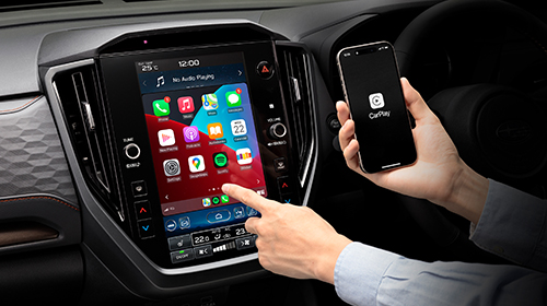 Apple CarPlay/ Android Auto Infotainment System<sup>4</sup>