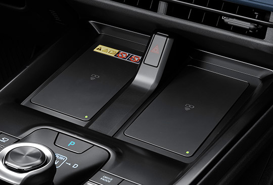 <sg-lang1>Wireless Charger</sg-lang1><sg-lang2></sg-lang2><sg-lang3></sg-lang3>